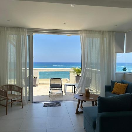 Nathalie'S Beachfront Apartment Rethymno  ภายนอก รูปภาพ