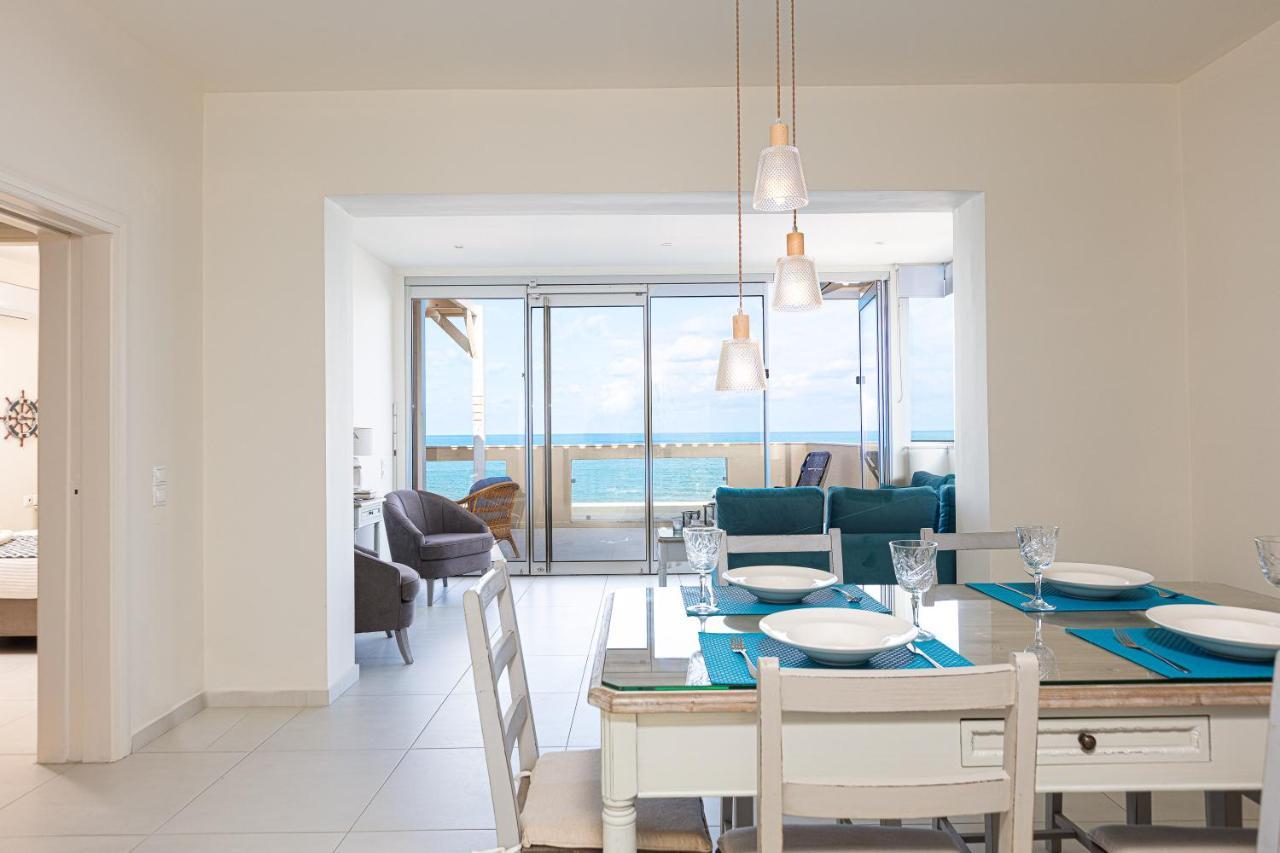 Nathalie'S Beachfront Apartment Rethymno  ภายนอก รูปภาพ